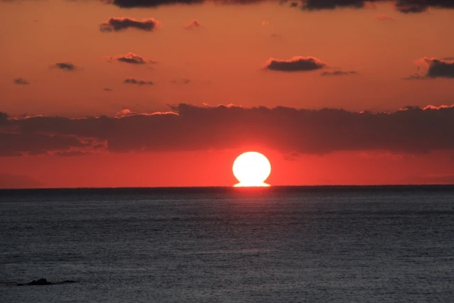 だるま夕日